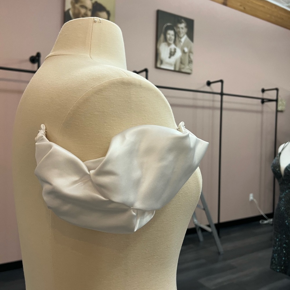 Wedding dress sleeves